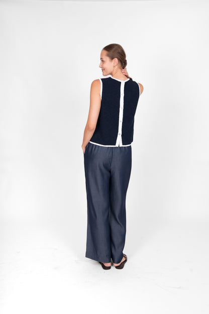 Navy / White