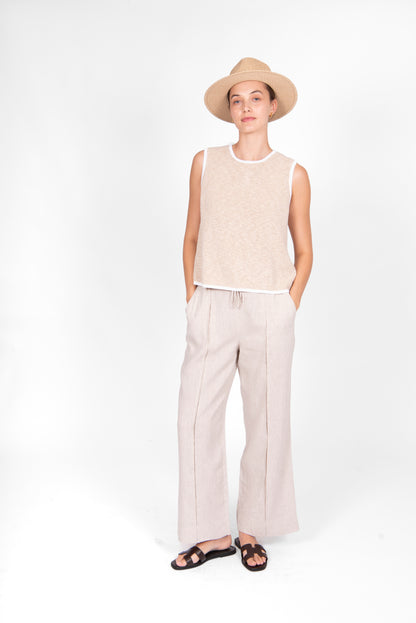 Sand / White