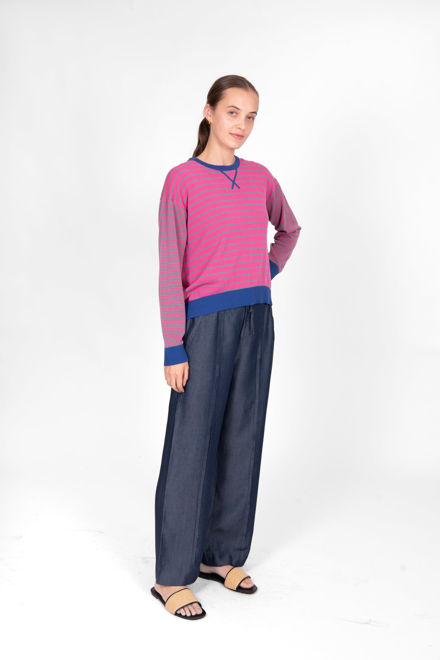 Bridge & Lord Stripe Pullover with Curve Hem - BL5211