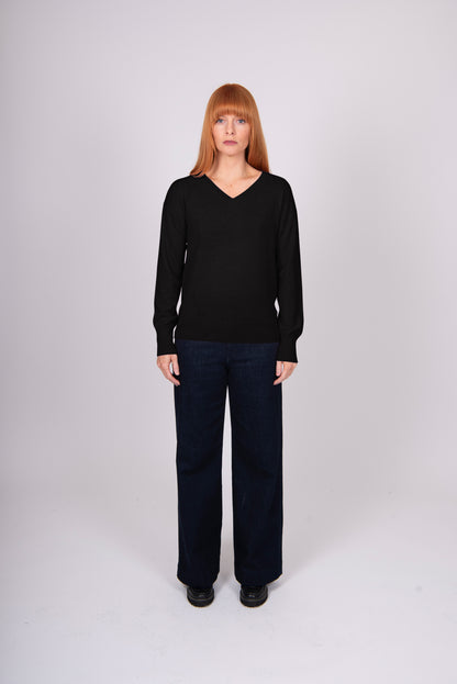 Bridge & Lord - Izzy V-neck Pullover BL5650