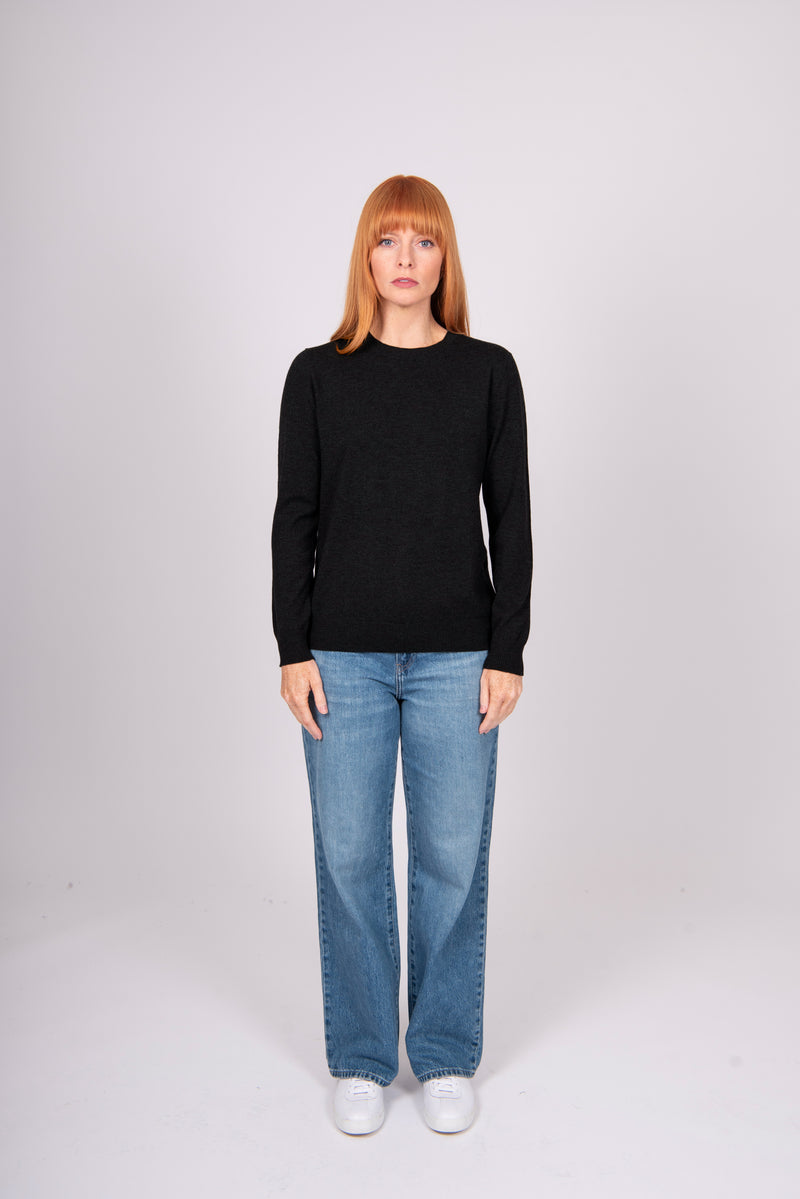 Bridge & Lord - Chloe Crew Neck Pullover BL5656