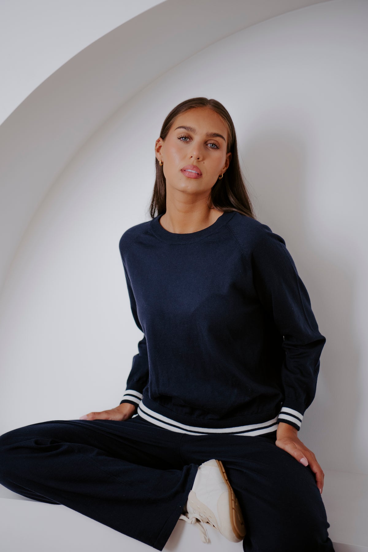 Navy/Ivory